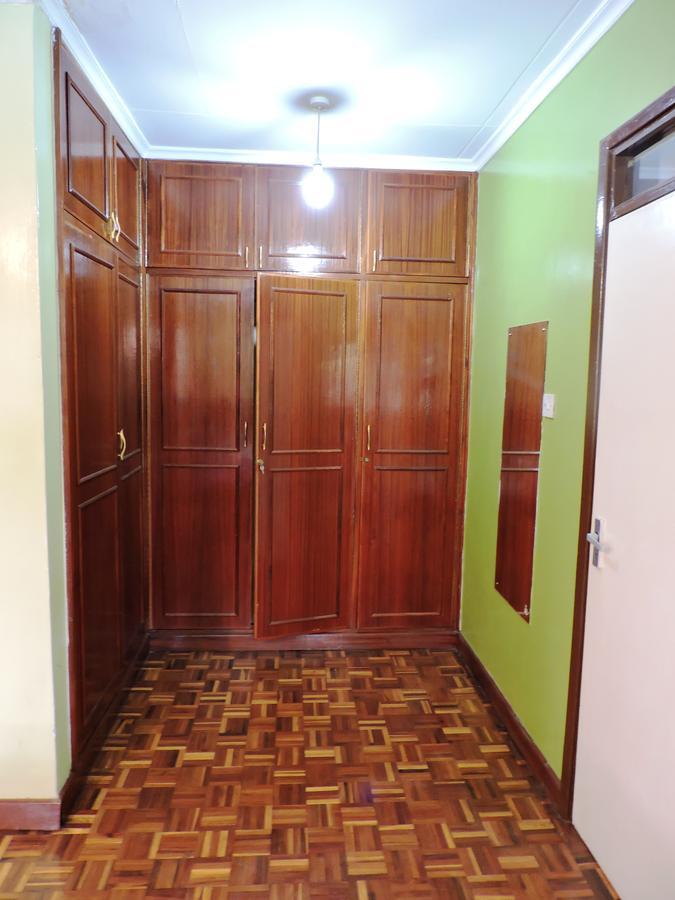 Milimani Backpackers Hostel Nairobi Buitenkant foto