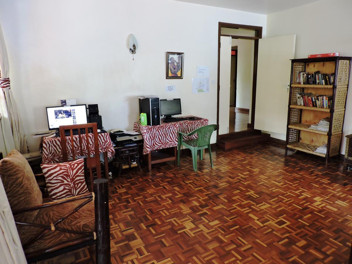 Milimani Backpackers Hostel Nairobi Buitenkant foto
