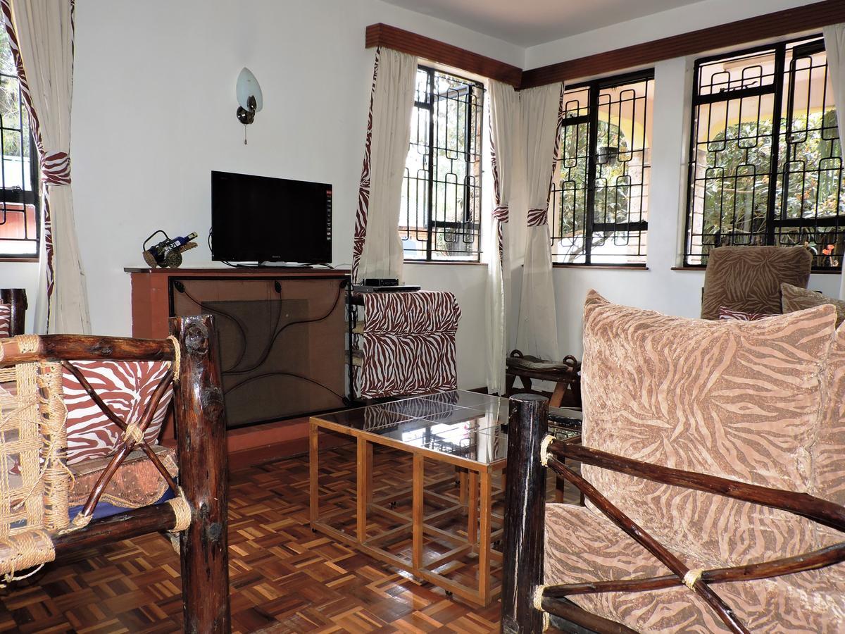 Milimani Backpackers Hostel Nairobi Buitenkant foto